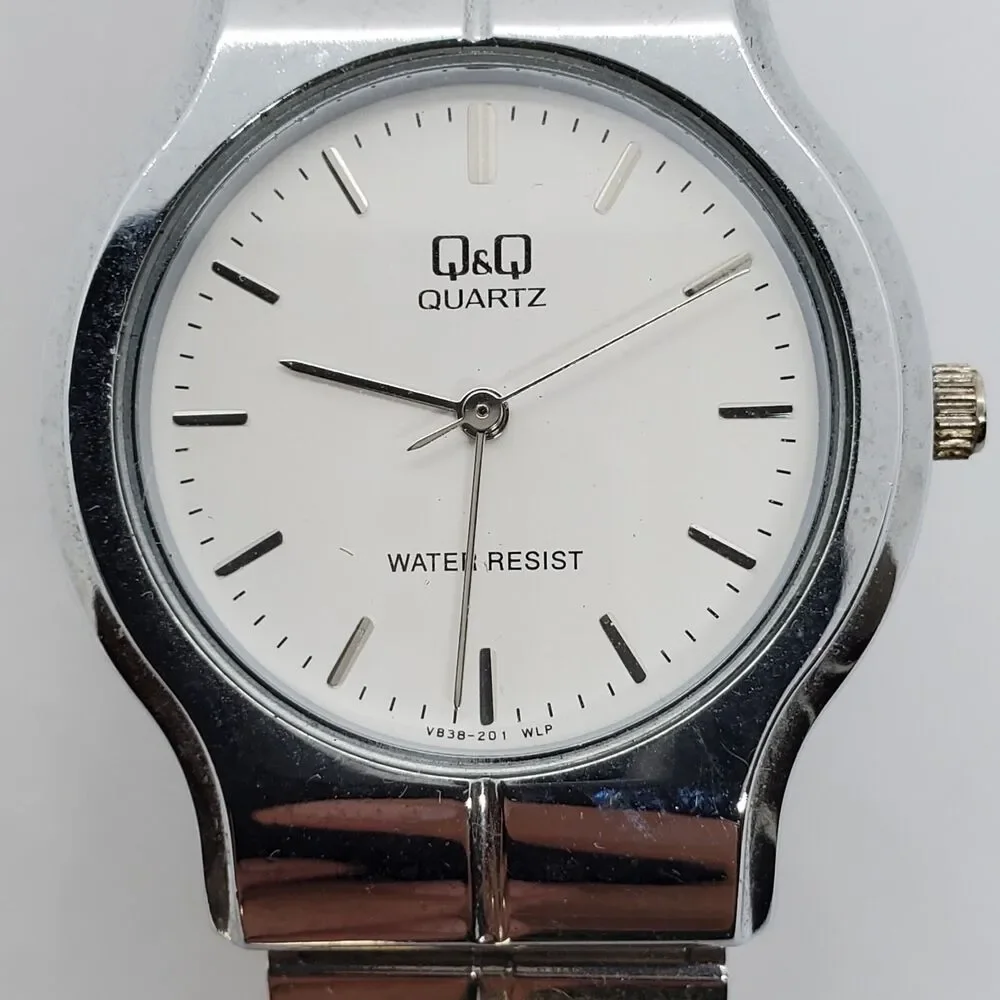QQ By Citizen Watch Women 32MM‎ White Dial Gray Tone Bracelet New Battery